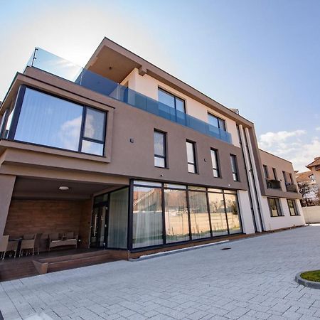 Vila Sarisa 데바 외부 사진